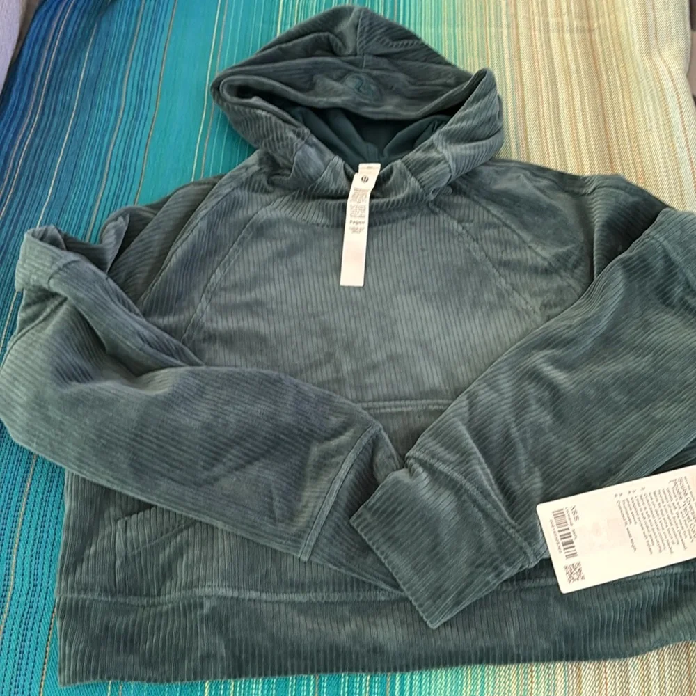 Lululemon Scuba Oversized Hoodie *Velvet Cord - Picture 2 of 6
